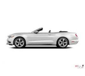 FORD MUSTANG CABRIOLET